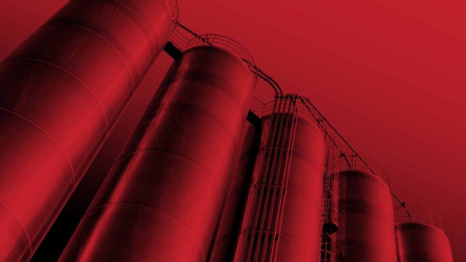 Website-Industry-Plastics-Image-Red